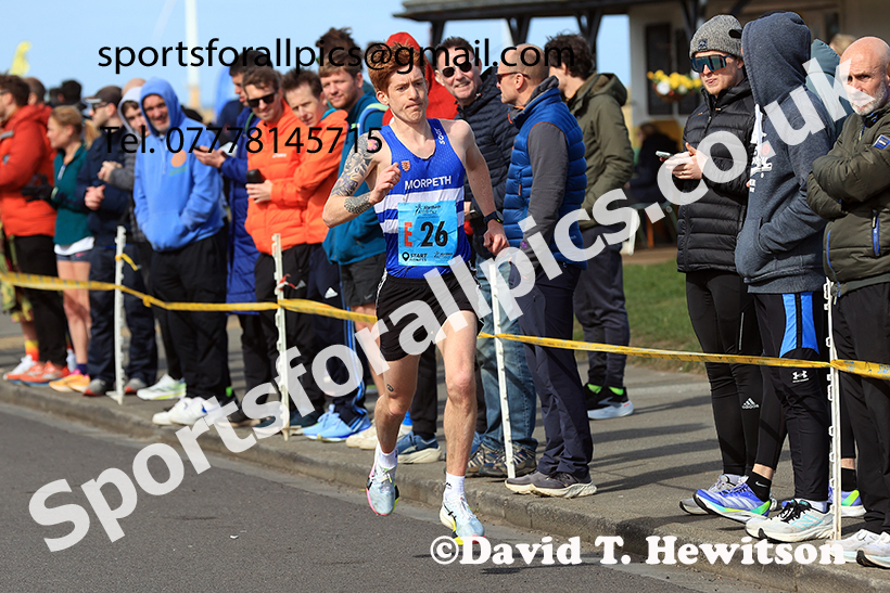 Senior mens Northern 12 Stage Road Relay, 2025 Northern 12 and 6 Stage Road Relays and Junior 5k, Redcar. Photo: David T. Hewitson/Sports for All Pics